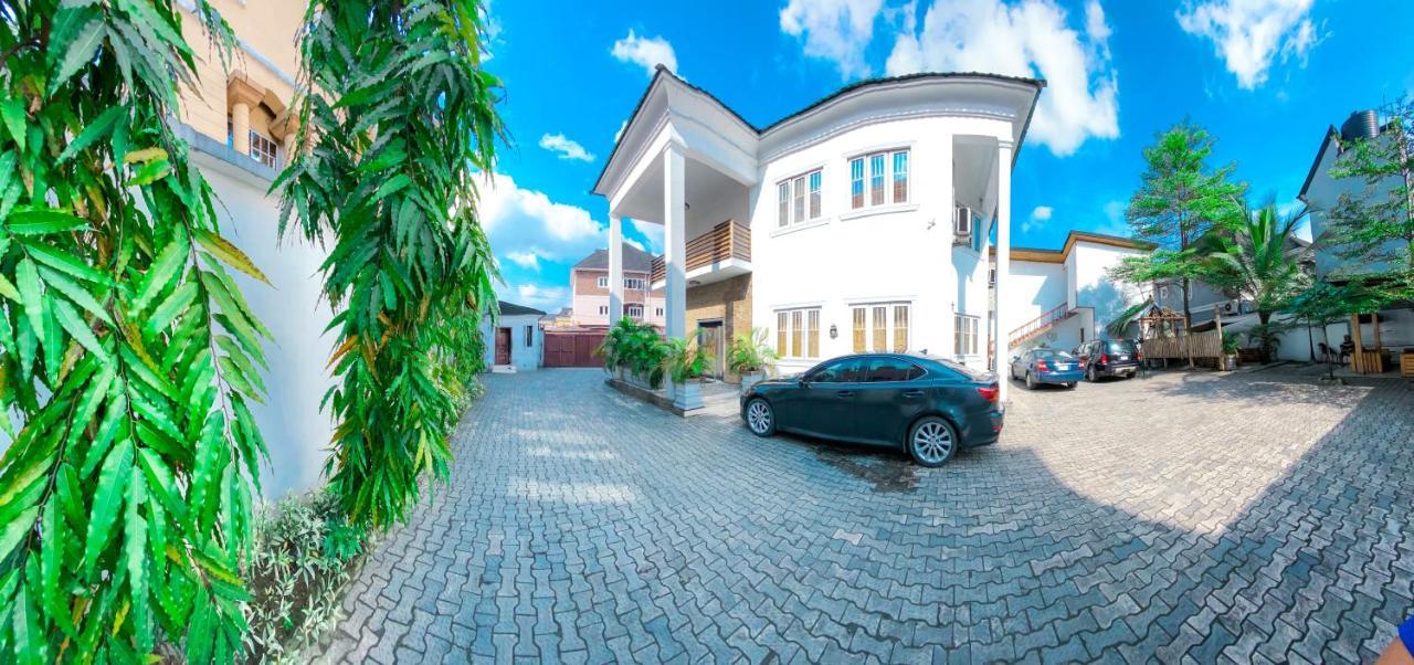 Taverna Lounge & Boutique Hotel Port Harcourt Bagian luar foto