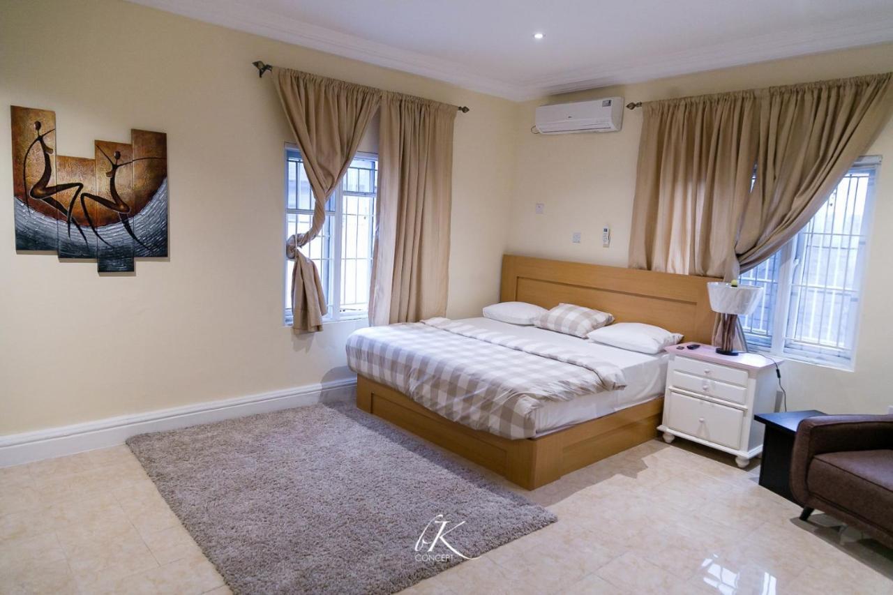Taverna Lounge & Boutique Hotel Port Harcourt Bagian luar foto